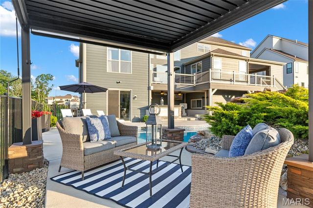 205 Westleigh Court, O'fallon, MO 63385