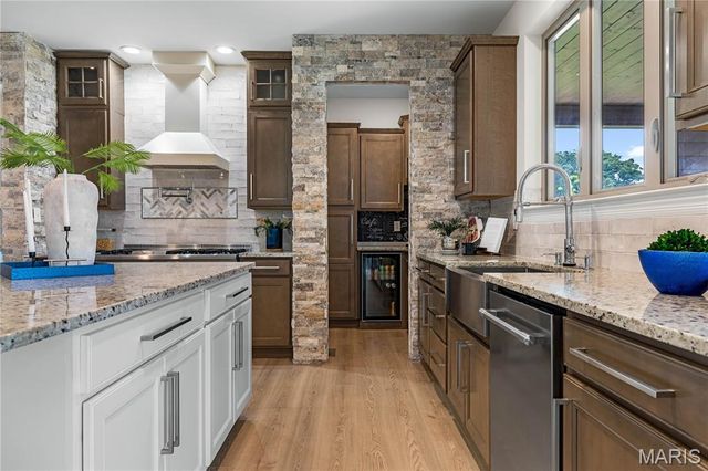 205 Westleigh Court, O'fallon, MO 63385