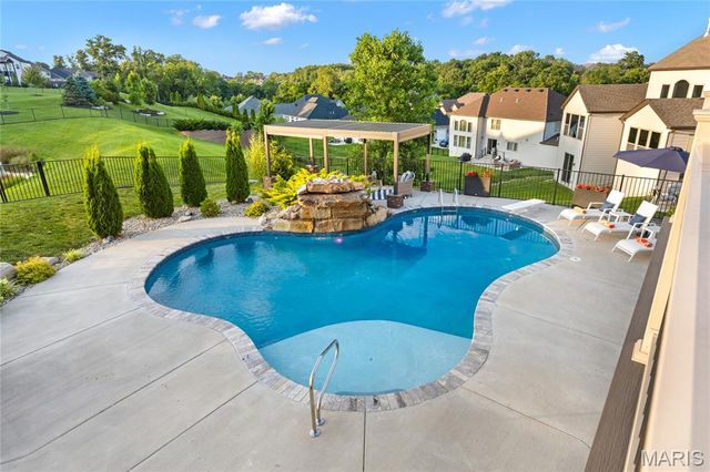 205 Westleigh Court, O'fallon, MO 63385