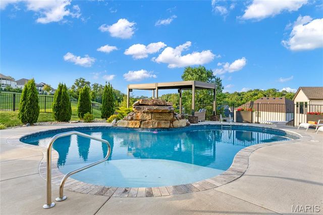 205 Westleigh Court, O'fallon, MO 63385