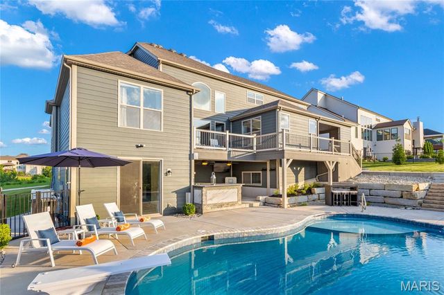 205 Westleigh Court, O'fallon, MO 63385