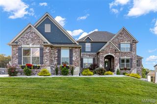205 Westleigh Court, O'fallon, MO 63385