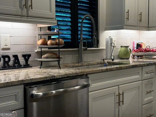 153 Lakeshore Drive, Eatonton, GA 31024