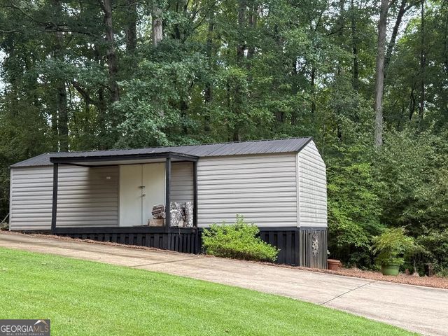 153 Lakeshore Drive, Eatonton, GA 31024