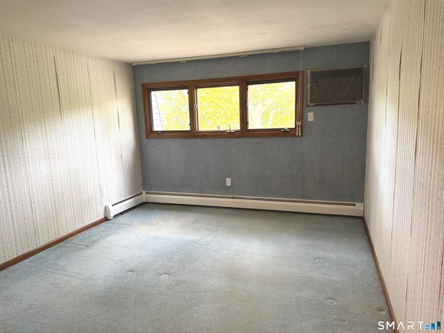 42 Churchill Drive 42, Newington, CT 06111