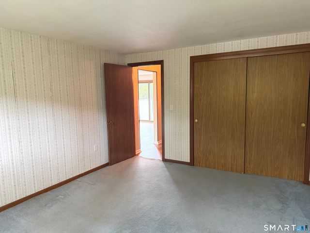42 Churchill Drive 42, Newington, CT 06111