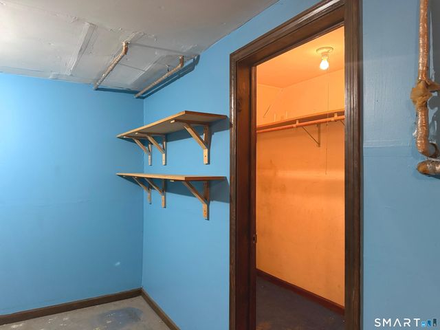 42 Churchill Drive 42, Newington, CT 06111