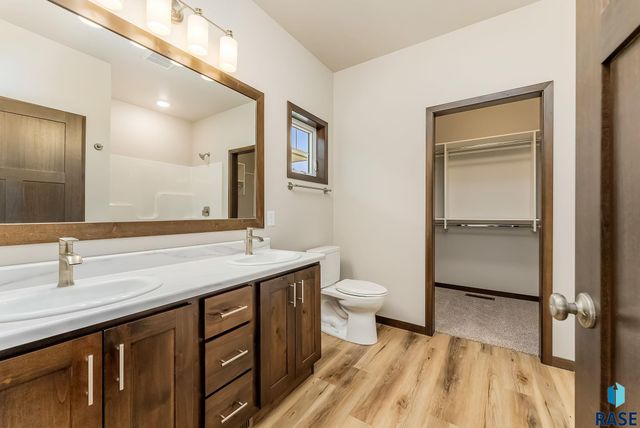 2312 E Brek St Street, Brandon, SD 57005