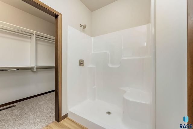 2312 E Brek St Street, Brandon, SD 57005