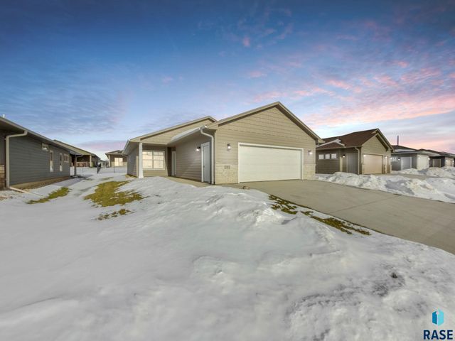 2312 E Brek St Street, Brandon, SD 57005