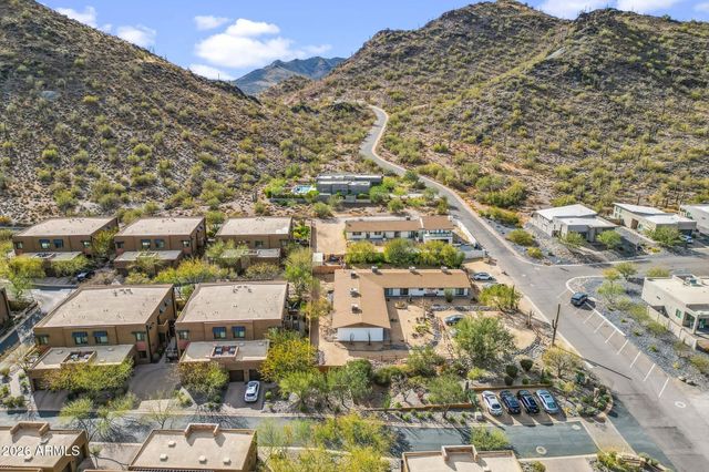 36600 N CAVE CREEK Road D11, Cave Creek, AZ 85331