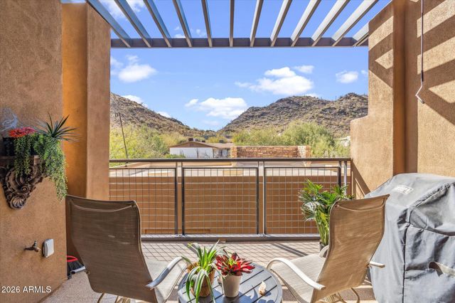 36600 N CAVE CREEK Road D11, Cave Creek, AZ 85331