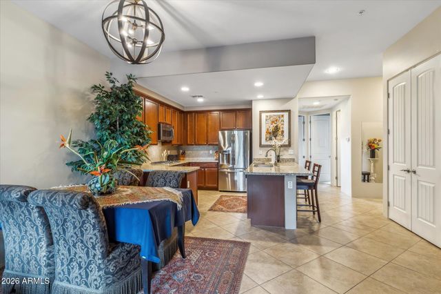 36600 N CAVE CREEK Road D11, Cave Creek, AZ 85331