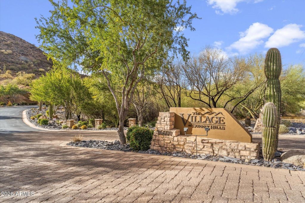 36600 N CAVE CREEK Road D11, Cave Creek, AZ 85331