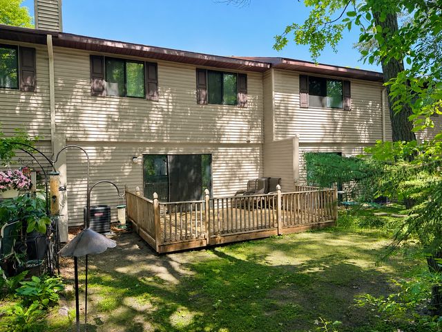 110 South Drive E, Circle Pines, MN 55014