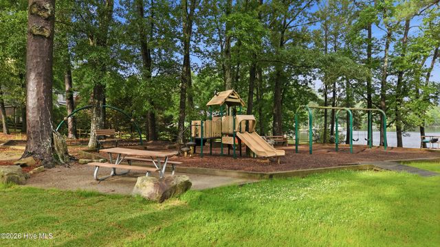 45 Banning Drive, Carthage, NC 28327