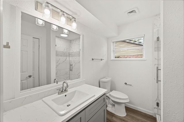 10534 Rockaway Drive, Houston, TX 77016