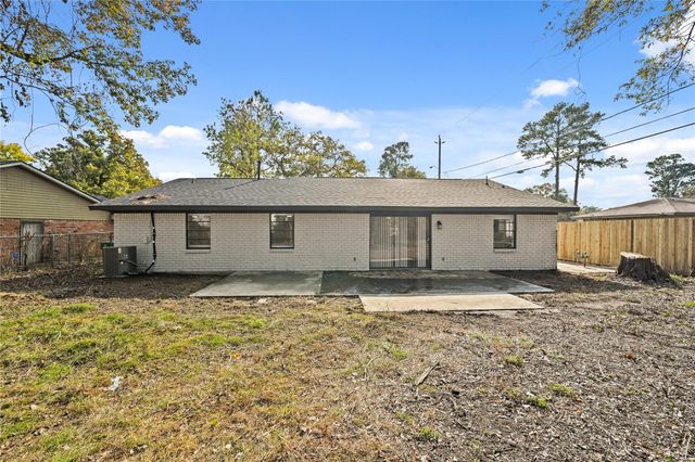 10534 Rockaway Drive, Houston, TX 77016