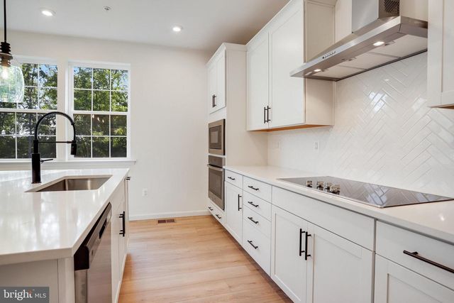 5715 CHARLIES WAY, White Marsh, MD 21162