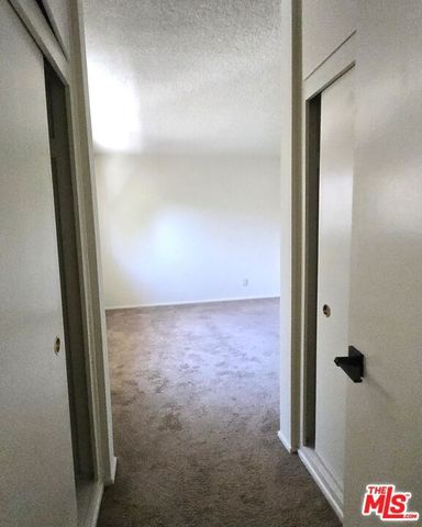 2219 Crenshaw Boulevard 3, Los Angeles, CA 90016