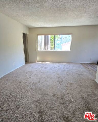 2219 Crenshaw Boulevard 3, Los Angeles, CA 90016