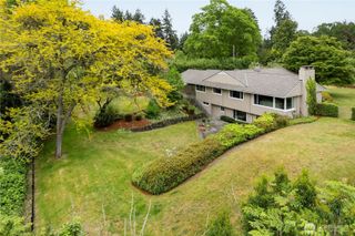 11411 Clovercrest Drive SW, Lakewood, WA 98499