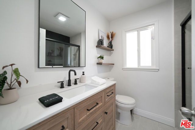 850 W Milling Street, Lancaster, CA 93534