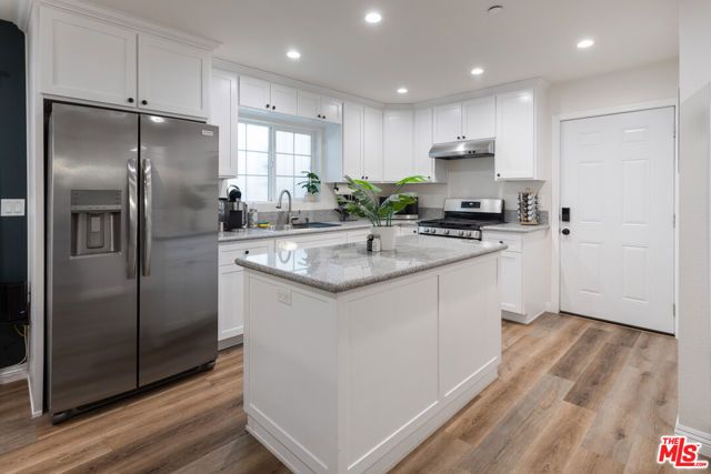 850 W Milling Street, Lancaster, CA 93534