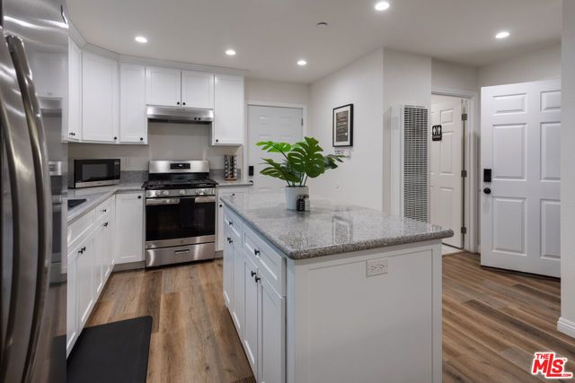 850 W Milling Street, Lancaster, CA 93534