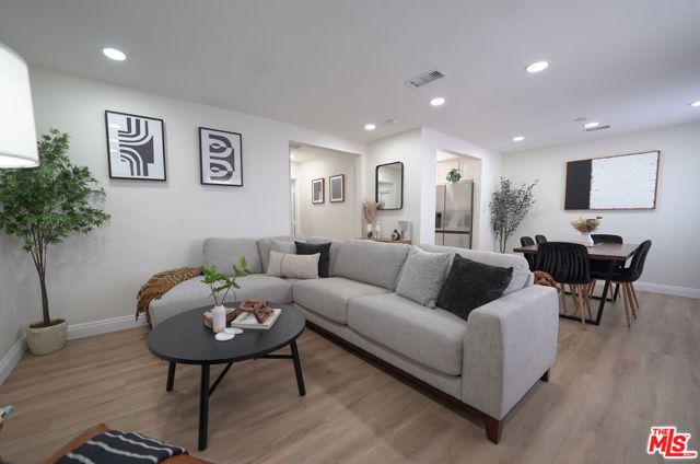 850 W Milling Street, Lancaster, CA 93534