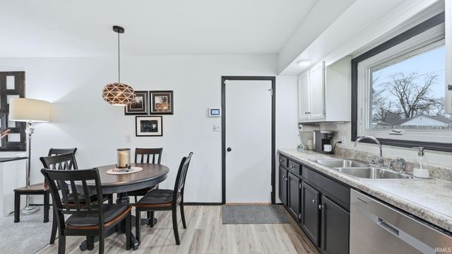 4009 Mound Pass, Fort Wayne, IN 46809