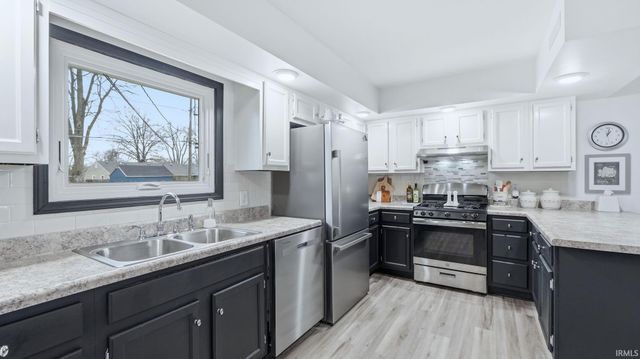 4009 Mound Pass, Fort Wayne, IN 46809