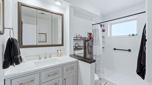 4009 Mound Pass, Fort Wayne, IN 46809