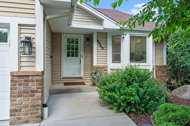 9840 Kirkwood Lane N, Maple Grove, MN 55369