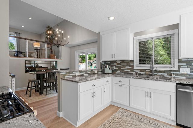 9840 Kirkwood Lane N, Maple Grove, MN 55369