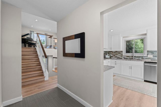 9840 Kirkwood Lane N, Maple Grove, MN 55369