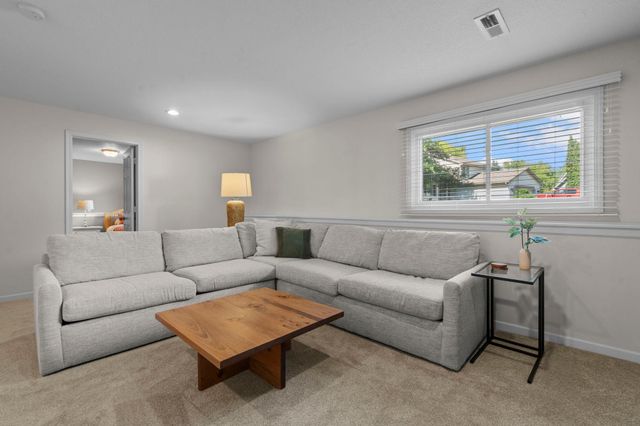 9840 Kirkwood Lane N, Maple Grove, MN 55369