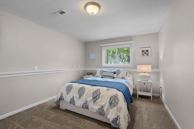 9840 Kirkwood Lane N, Maple Grove, MN 55369