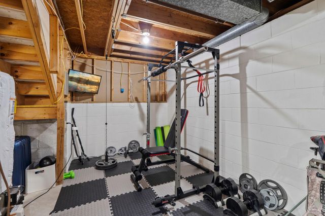 9840 Kirkwood Lane N, Maple Grove, MN 55369