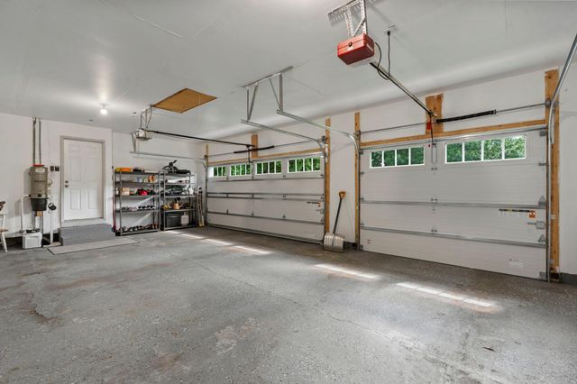 9840 Kirkwood Lane N, Maple Grove, MN 55369