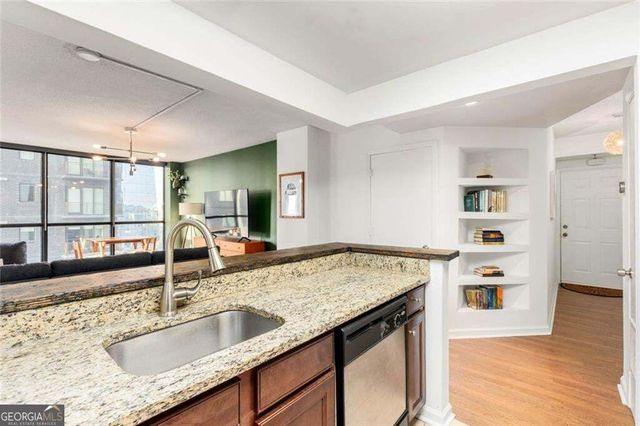1280 W Peachtree Street NW 2803, Atlanta, GA 30309