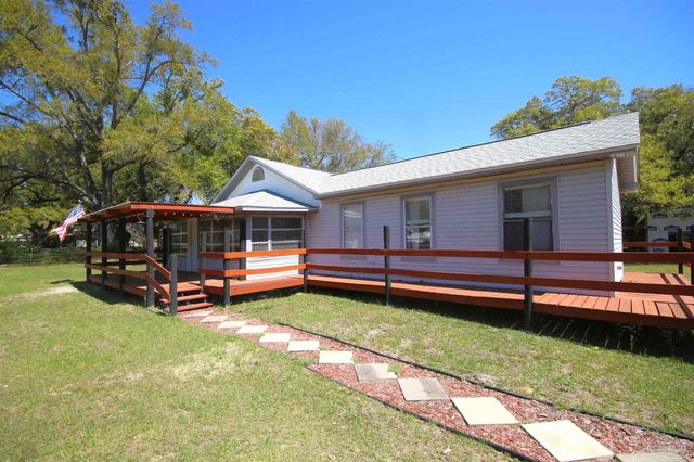 4308 Floridatown Rd, Pace, FL 32571