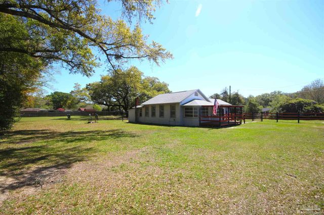 4308 Floridatown Rd, Pace, FL 32571