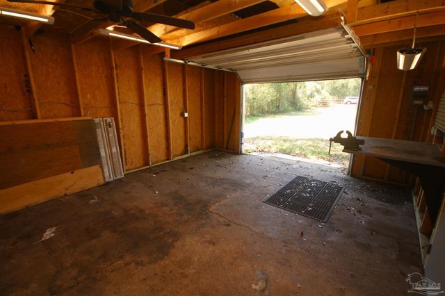 4308 Floridatown Rd, Pace, FL 32571