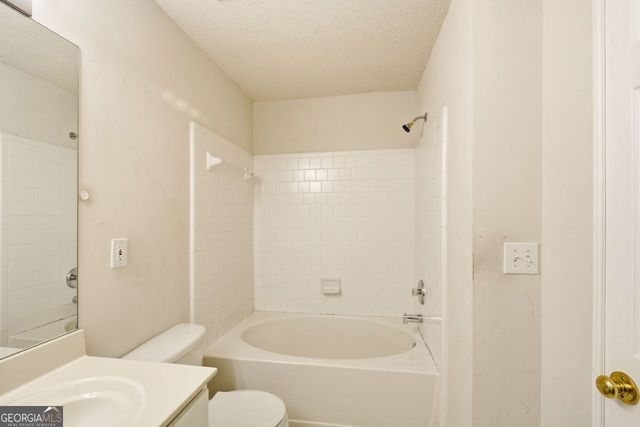9155 Nesbit Ferry Road 82, Alpharetta, GA 30022