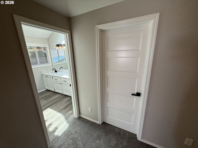 7025 Sw 164TH Ter, Beaverton, OR 97007