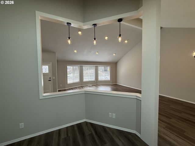 7025 Sw 164TH Ter, Beaverton, OR 97007