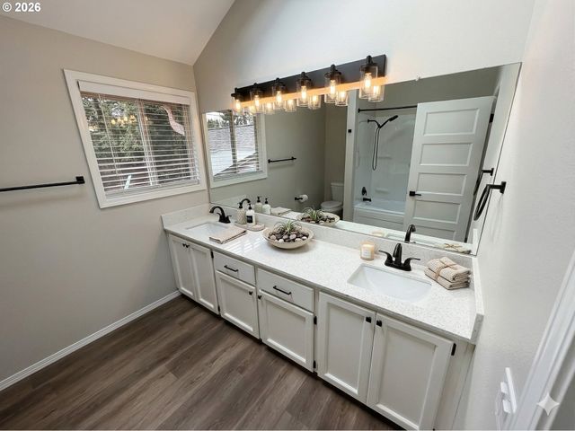 7025 Sw 164TH Ter, Beaverton, OR 97007