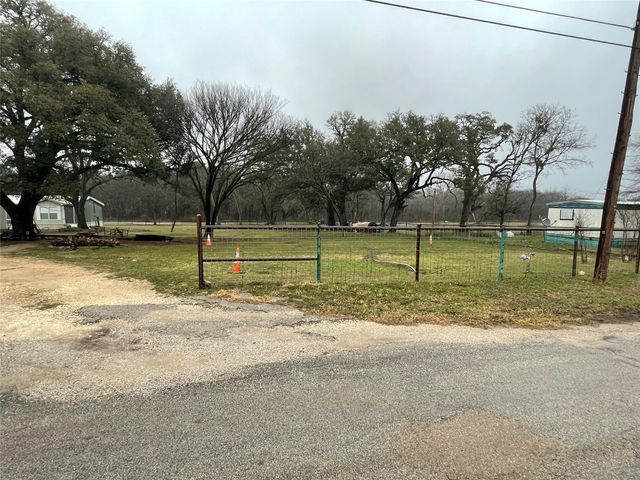 418 & 420 W Oneal, Dublin, TX 76446