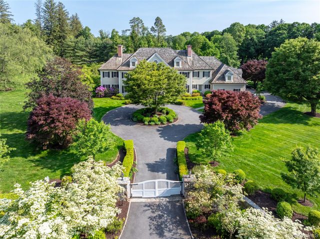 17 Great Hill Farms Road, Bedford, NY 10506